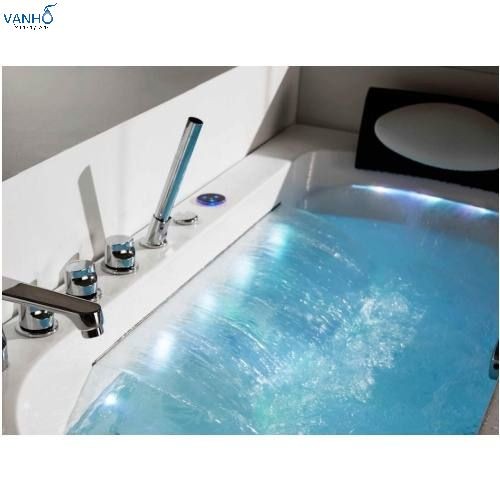 EB-035 (L/R) CORNER BATHTUBS