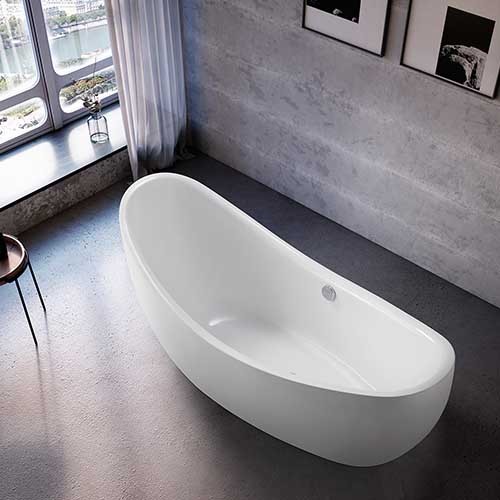 8022 Freestanding bathtub
