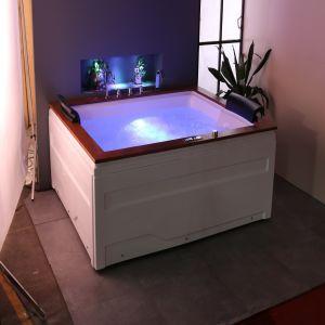 corner massage bathtub 